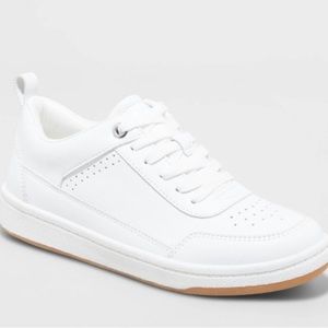 Women’s Rena Sneaker - Universal Thread - White Size 6